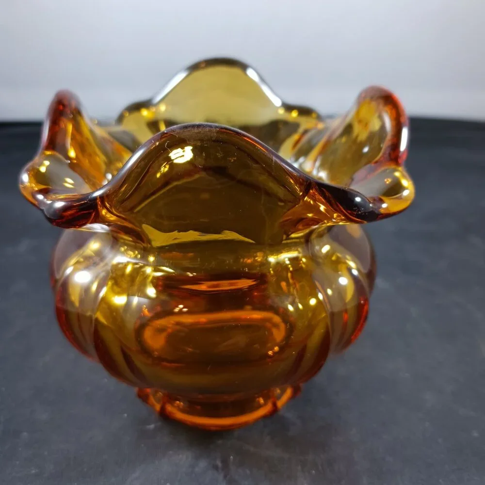 Fenton 1960's Art Glass Ruffled Rose Bowl Vase in Colonial Amber
